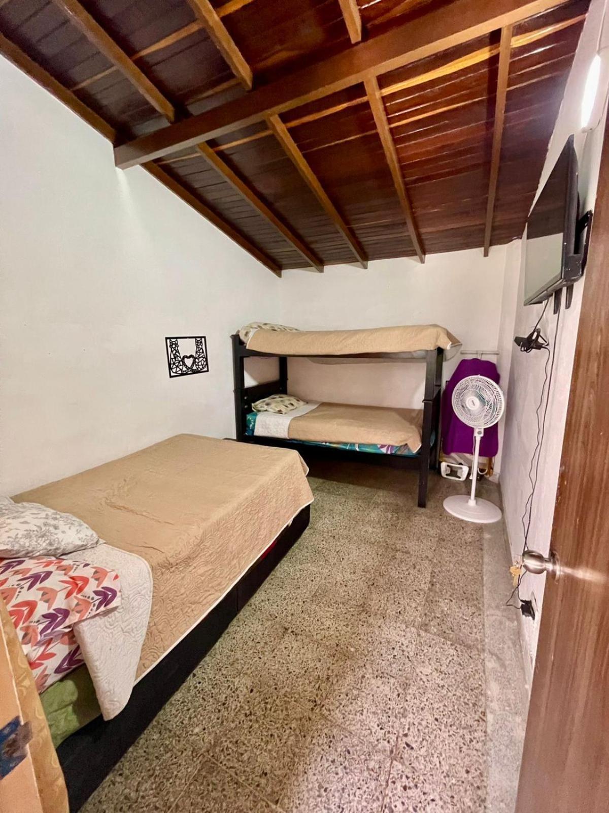 Hostel Urban City Medellín Extérieur photo
