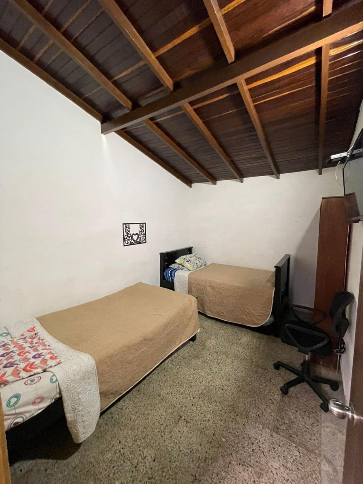 Hostel Urban City Medellín Extérieur photo